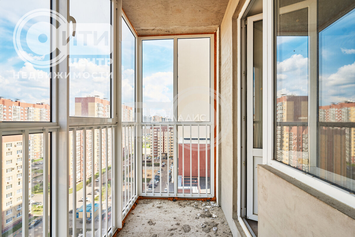 3к, 13/20 М, Россия, Воронеж, улица Артамонова, 34Ж, 83.2 кв.м