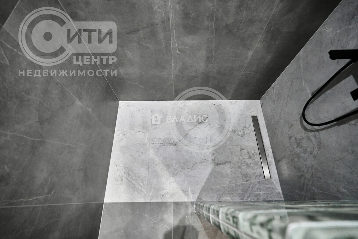 2к, 1/5 К, Россия, Воронежская область, село Новая Усмань, улица 70 лет Победы, 32, 67.2 кв.м
