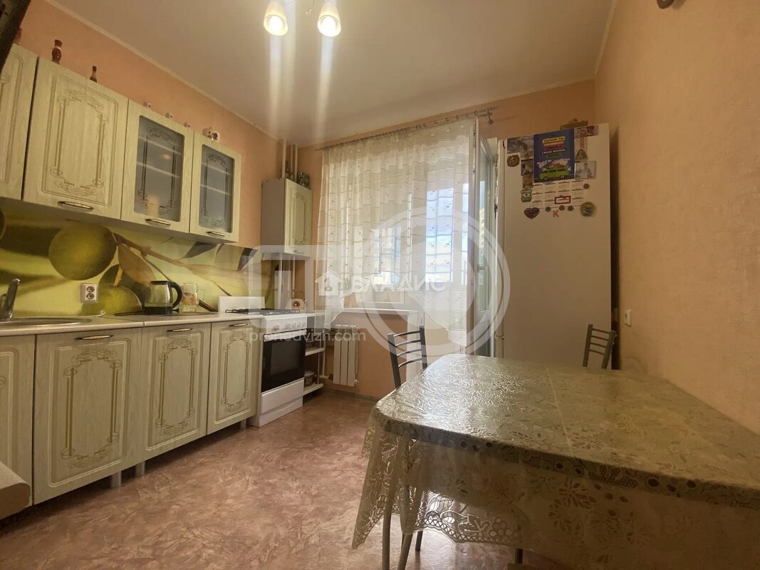2к, 9/10 П, Россия, Воронеж, улица Коренцова, 11, 55 кв.м