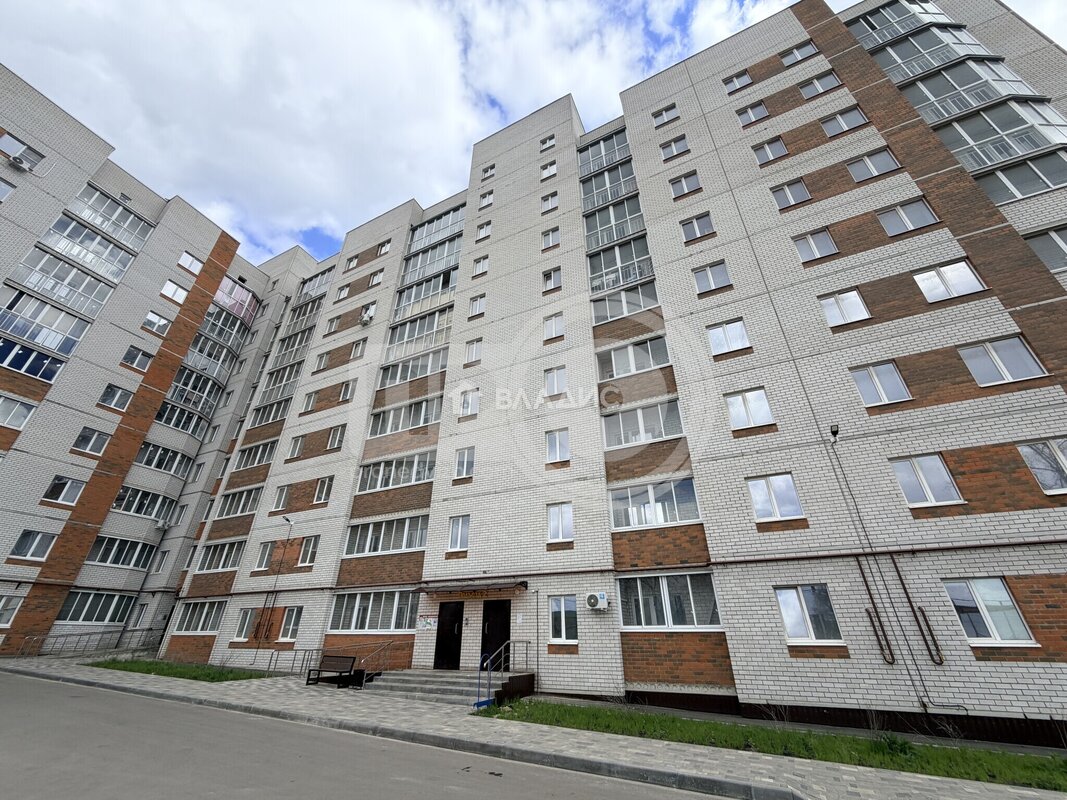 2к, 8/10 К, Россия, Воронежская область, Семилуки, улица 25 лет Октября, 11, 60 кв.м