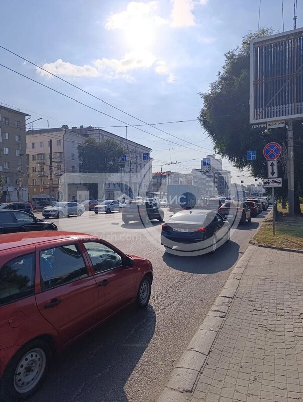 0к, 5/25 М, Россия, Воронеж, улица Лётчика Щербакова, 10, 30.6 кв.м
